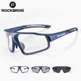 Photochromic Cycling Glasses