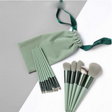 Professional makeup brush set