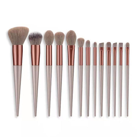 Professional makeup brush set